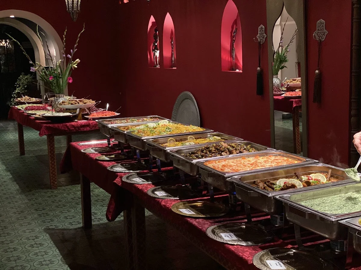 LE MARRAKECH – Essen und Trinken in Hamburg