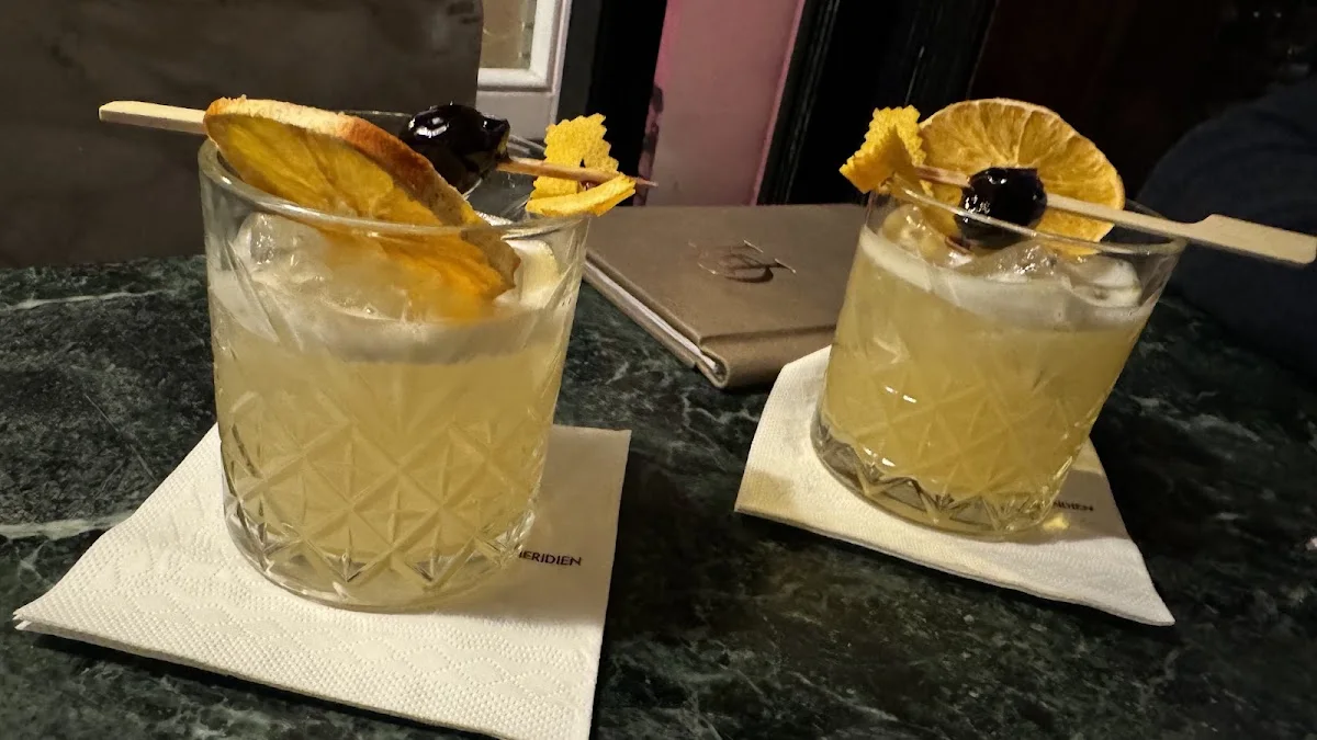 Restaurant Brasserie – Essen und Trinken in Nürnberg, Bayern