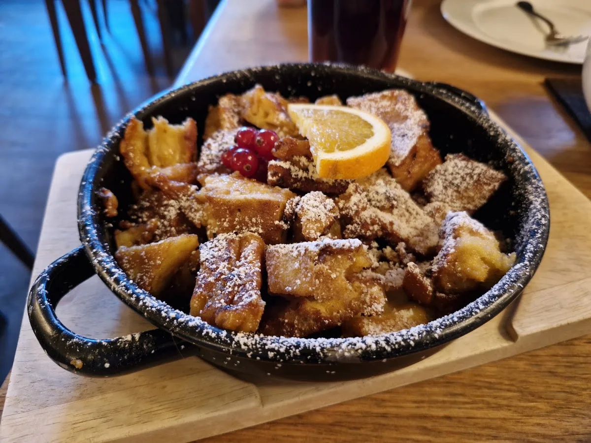 Hofbräukeller am Wiener Platz – Kaiserschmarrn in München, Bayern