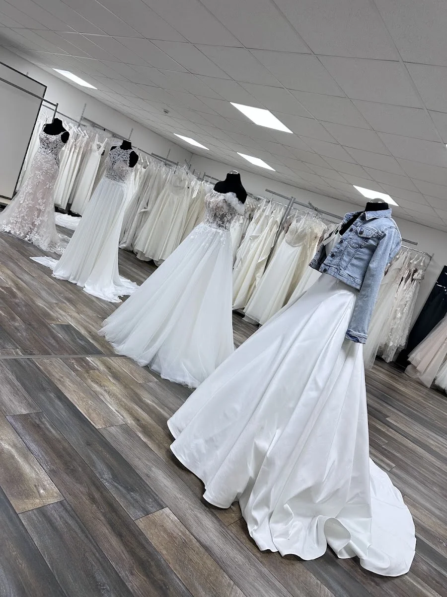 Capric's Braut- & Abendmode – Vom Inhaber in Osnabrück, Niedersachsen
