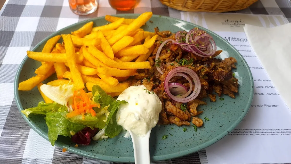 stogi - Restaurant & Taverna – Kebab in Stuttgart, Baden-Württemberg