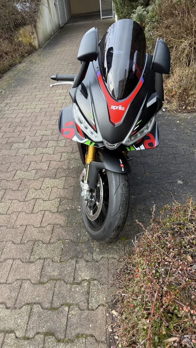 Kawasaki Vertragshändler Helge Hoffmann e.K. – Besucherfoto von A C in Seevetal, Niedersachsen