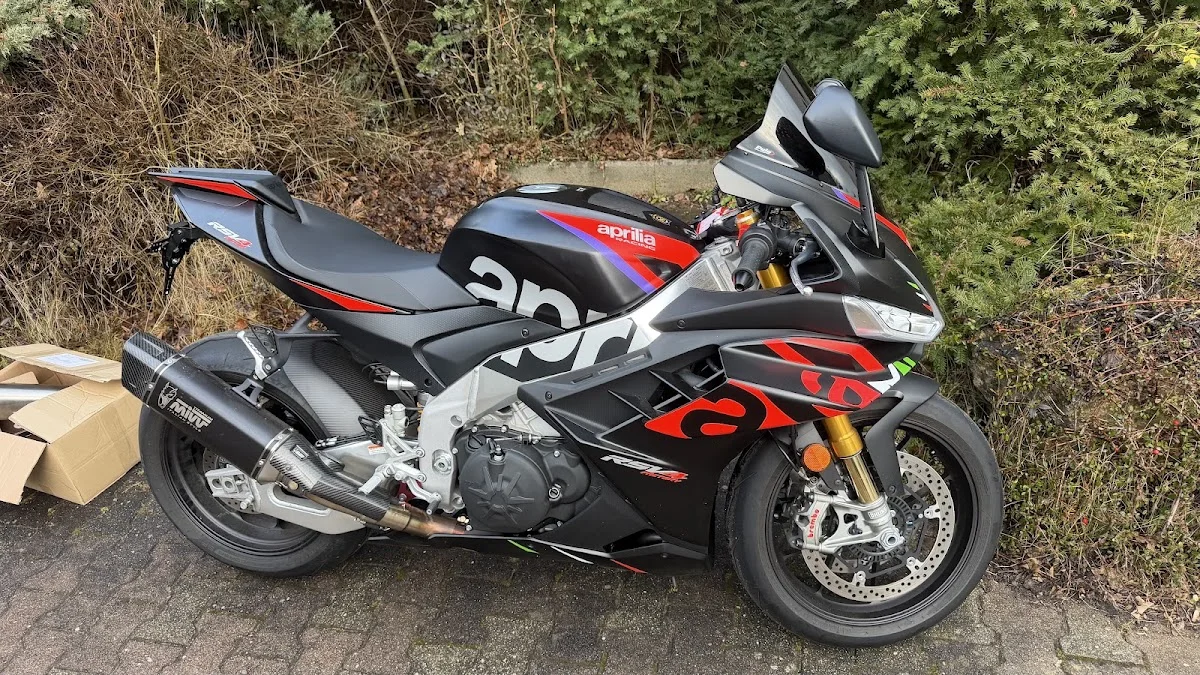 Kawasaki Vertragshändler Helge Hoffmann e.K. – Besucherfoto von A C in Seevetal, Niedersachsen