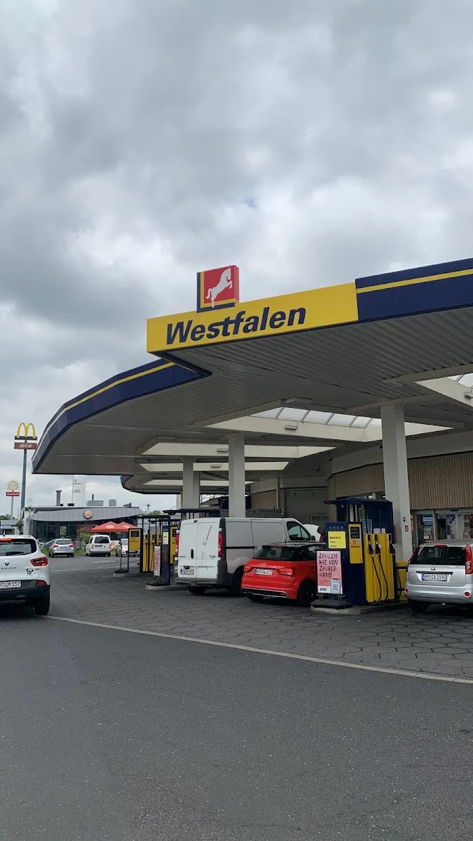 Westfalen Tankstelle – Tankstelle in Köln, Nordrhein-Westfalen