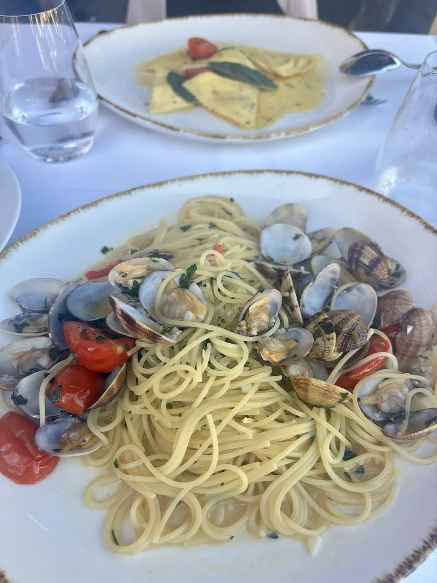 Ristorante M – Essen und Trinken in Taunusstein, Hessen