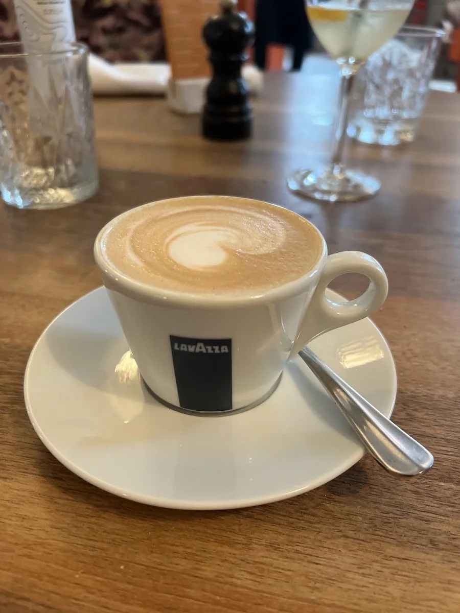 Café Reitschule – Cappuccino in München, Bayern