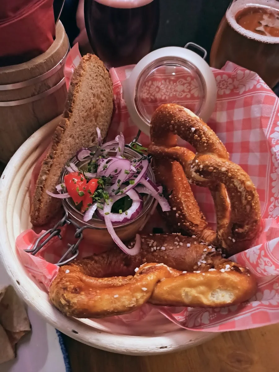 Tap House München – Brezel in München, Bayern