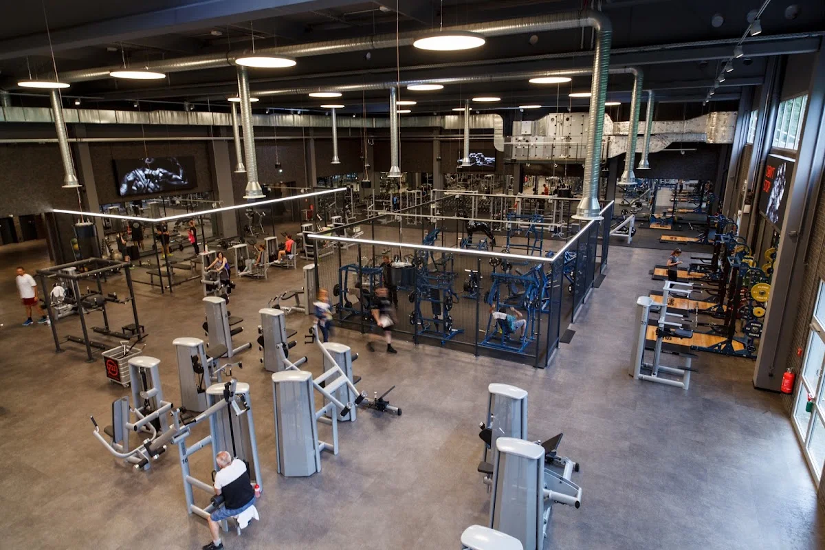 FITSEVENELEVEN ESCHBORN RED – Turnhalle in Eschborn, Hessen