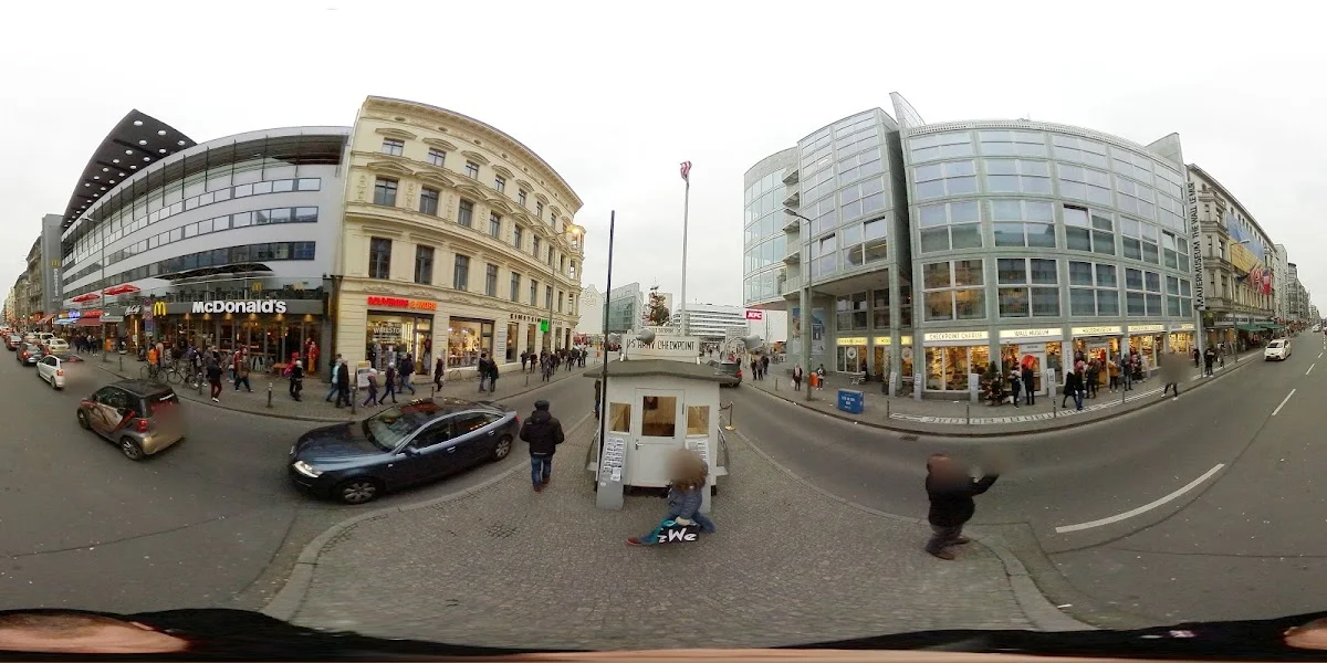 Mauermuseum - Museum Haus am Checkpoint Charlie – Street View & 360°-Fotos in Berlin
