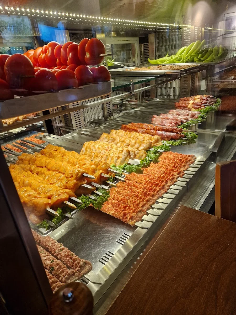 BEYOĞLU KEBAP HOUSE – Essen und Trinken in Hamburg