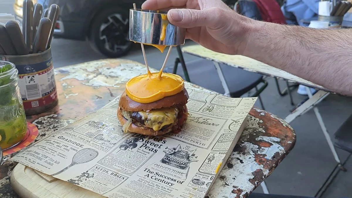 Brooklyn Burger Bar – Bar in Hamburg