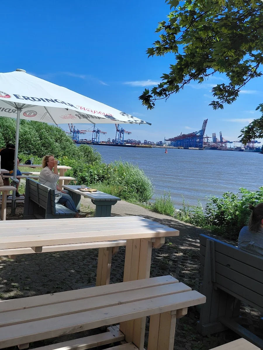 Brücke 10 im Strandhaus – Atmosphäre in Hamburg