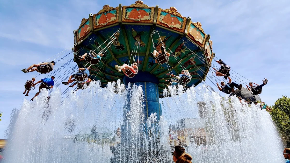 Phantasialand – Wellenflug in Brühl, Nordrhein-Westfalen