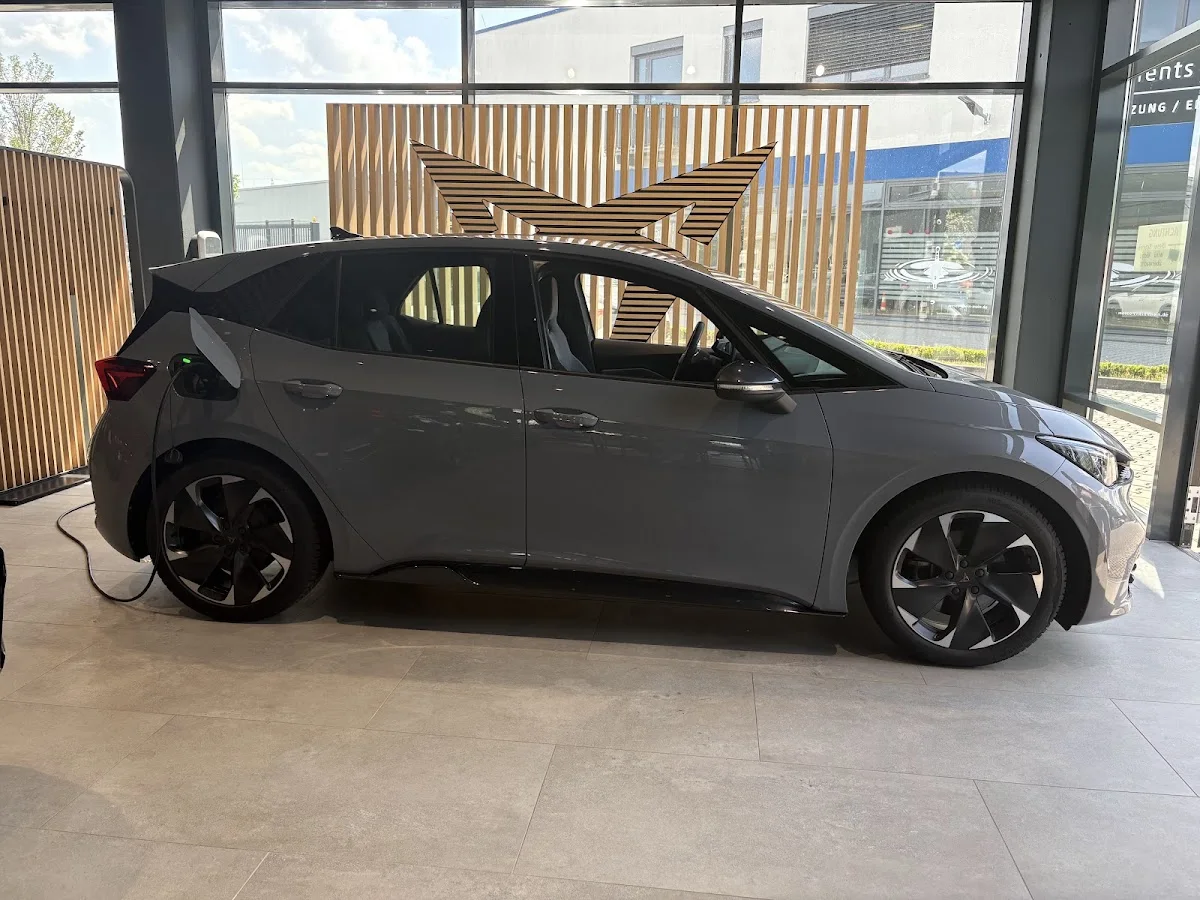 Avemo, Petri, Seat & Cupra | Autohaus Hofheim am Taunus – Besucherfoto von jemayn in Hofheim am Taunus, Hessen