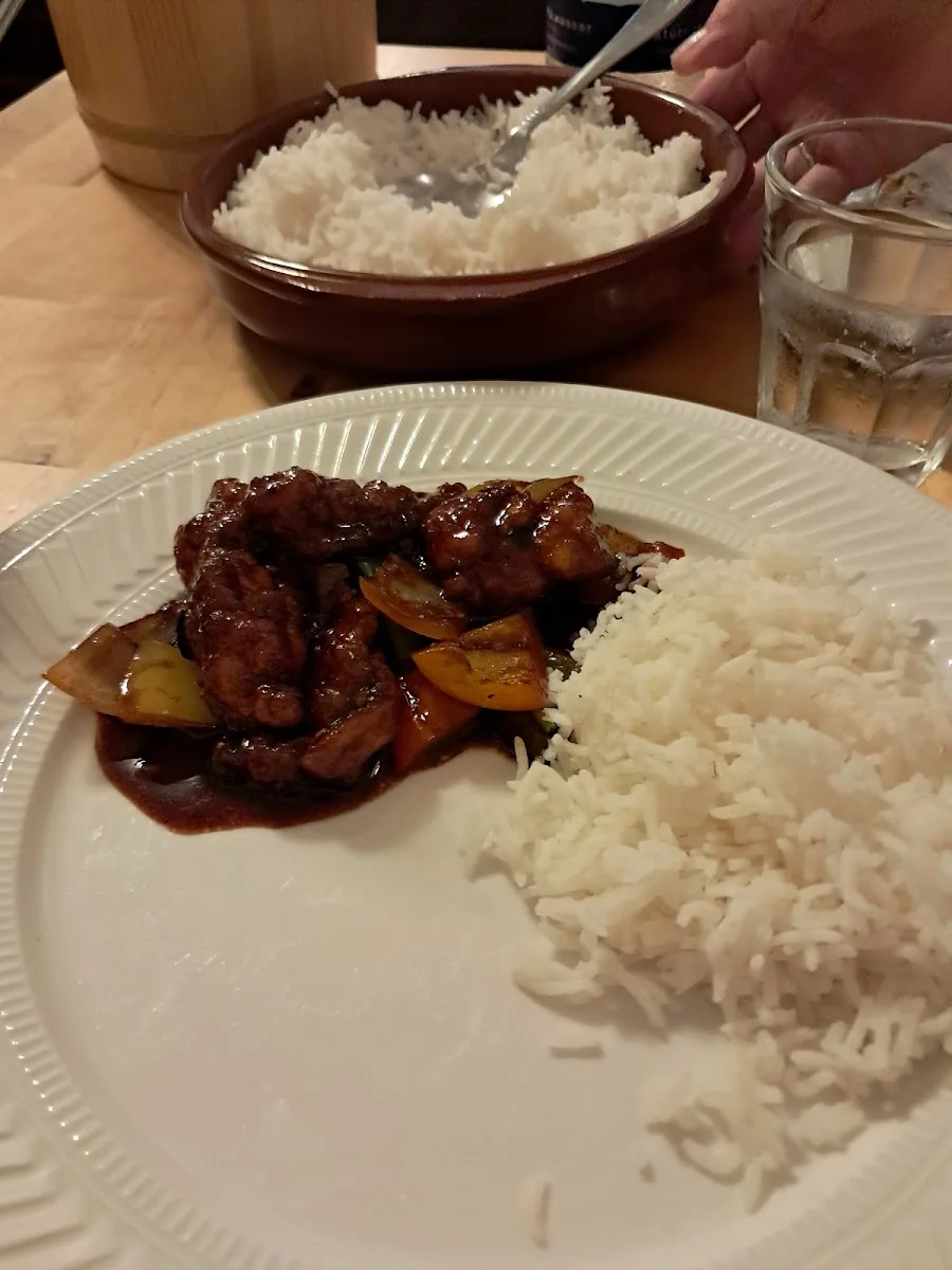 Methi Kerala restaurant munich – Indisches Restaurant in Höhenkirchen-Siegertsbrunn, Bayern