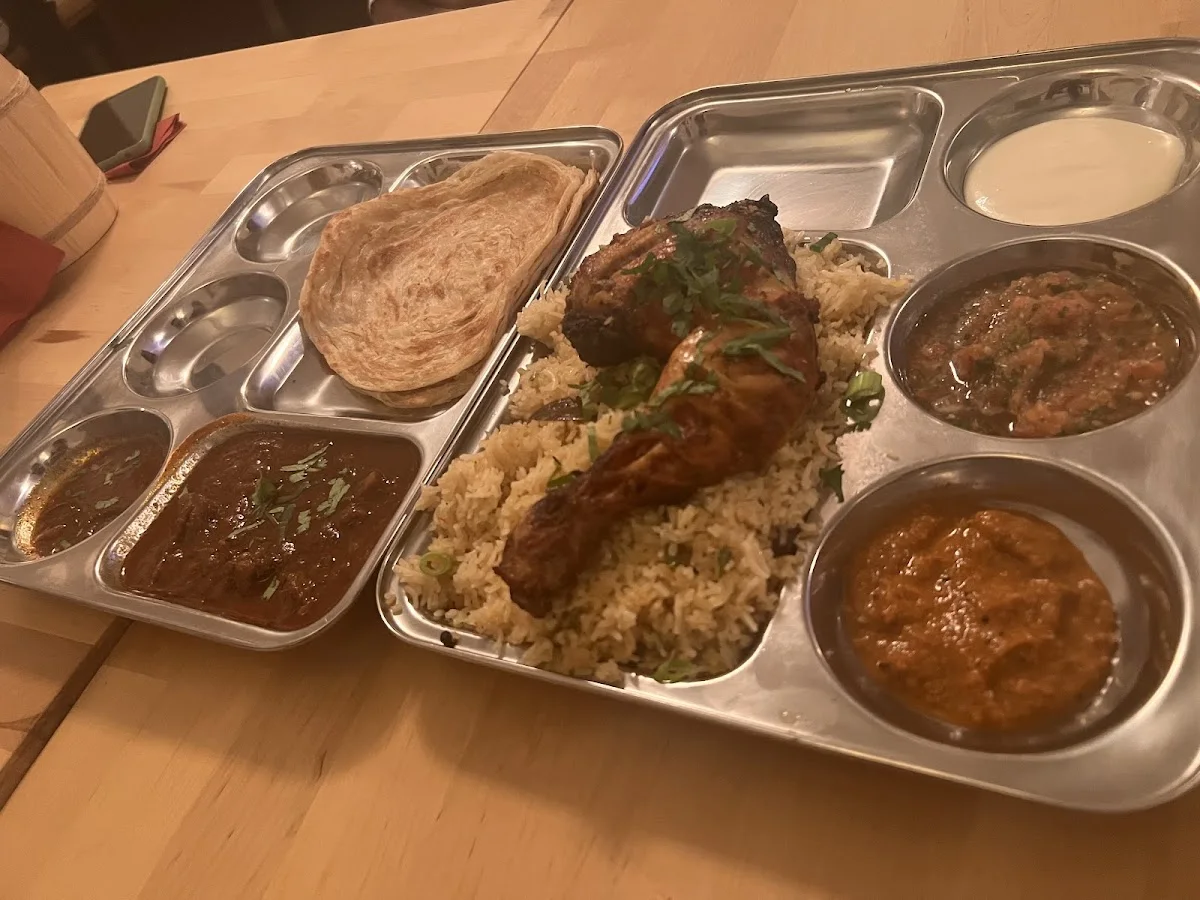 Methi Kerala restaurant munich – Thali in Höhenkirchen-Siegertsbrunn, Bayern