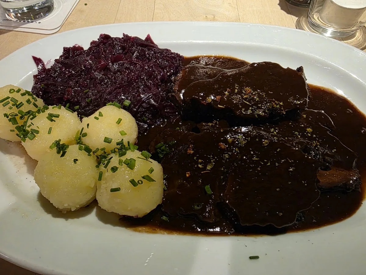 Deutzer Brauhaus – Sauerbraten in Köln, Nordrhein-Westfalen