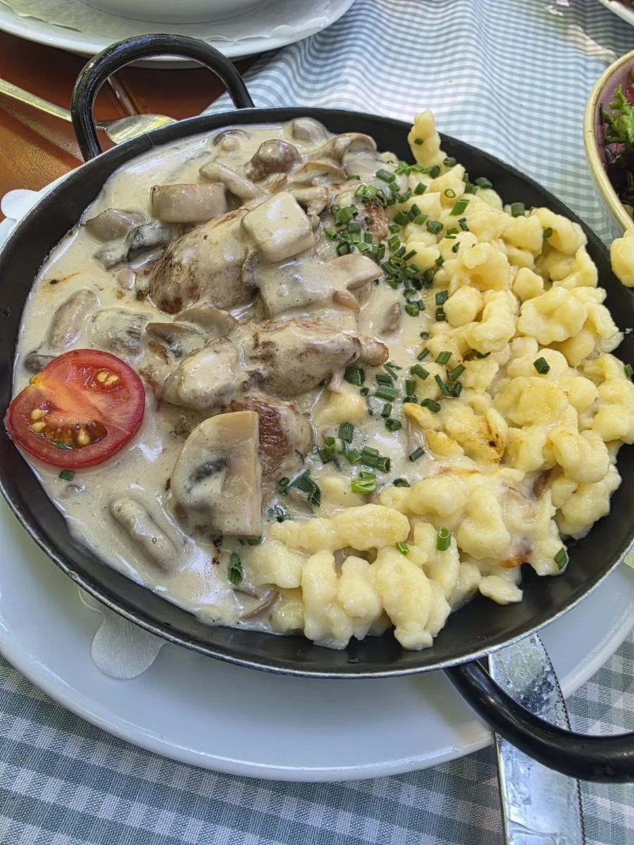 Wirtshaus Franzz – Essen und Trinken in München, Bayern