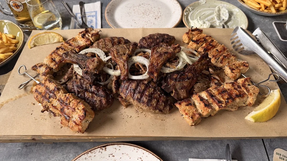 Taverna Sirtaki – Essen und Trinken in Berlin