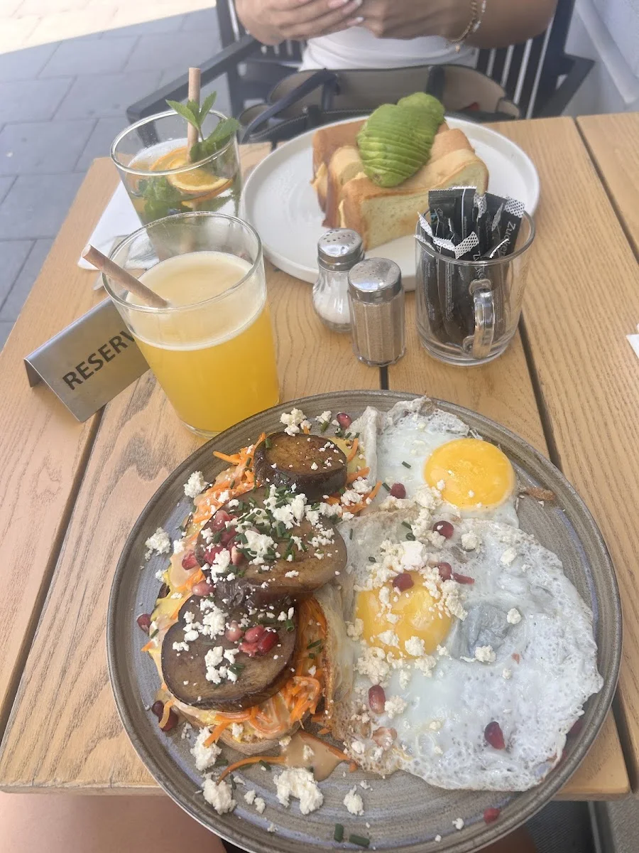 Cotidiano Gärtnerplatz – Café in München, Bayern