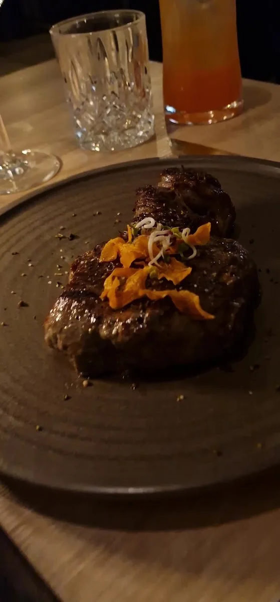 Jotin‘s STEAKHOUSE St.Georg – Amerikanisches Restaurant in Hamburg