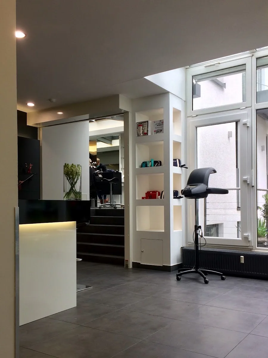 Udo S. Hair & Beauty – Innenansichten in Münster, Nordrhein-Westfalen