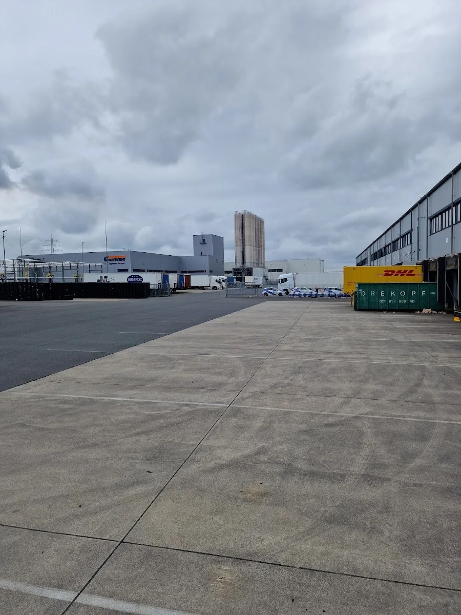 Kühne + Nagel AG & Co. KG – Besucherfoto: Gunnar Peper in Duisburg, Nordrhein-Westfalen