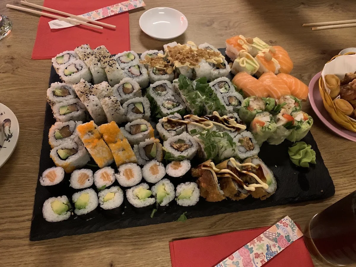 Sakura Sushi 3 – Essen und Trinken in Bremen
