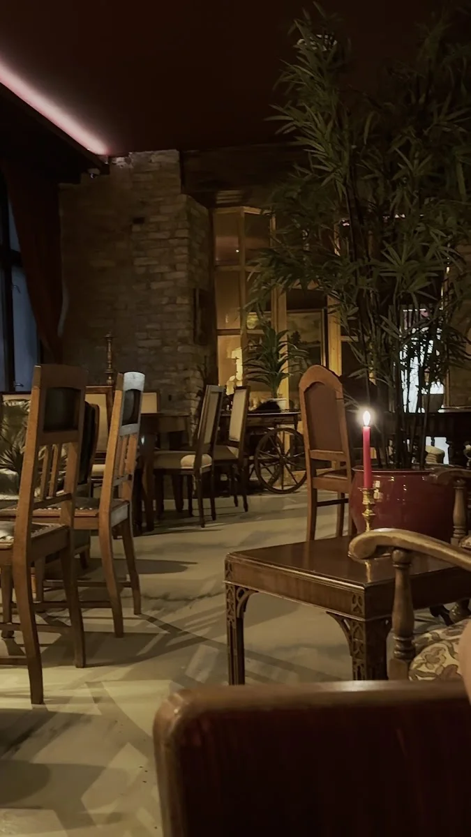 Honigdachs Bar – Bar in Berlin