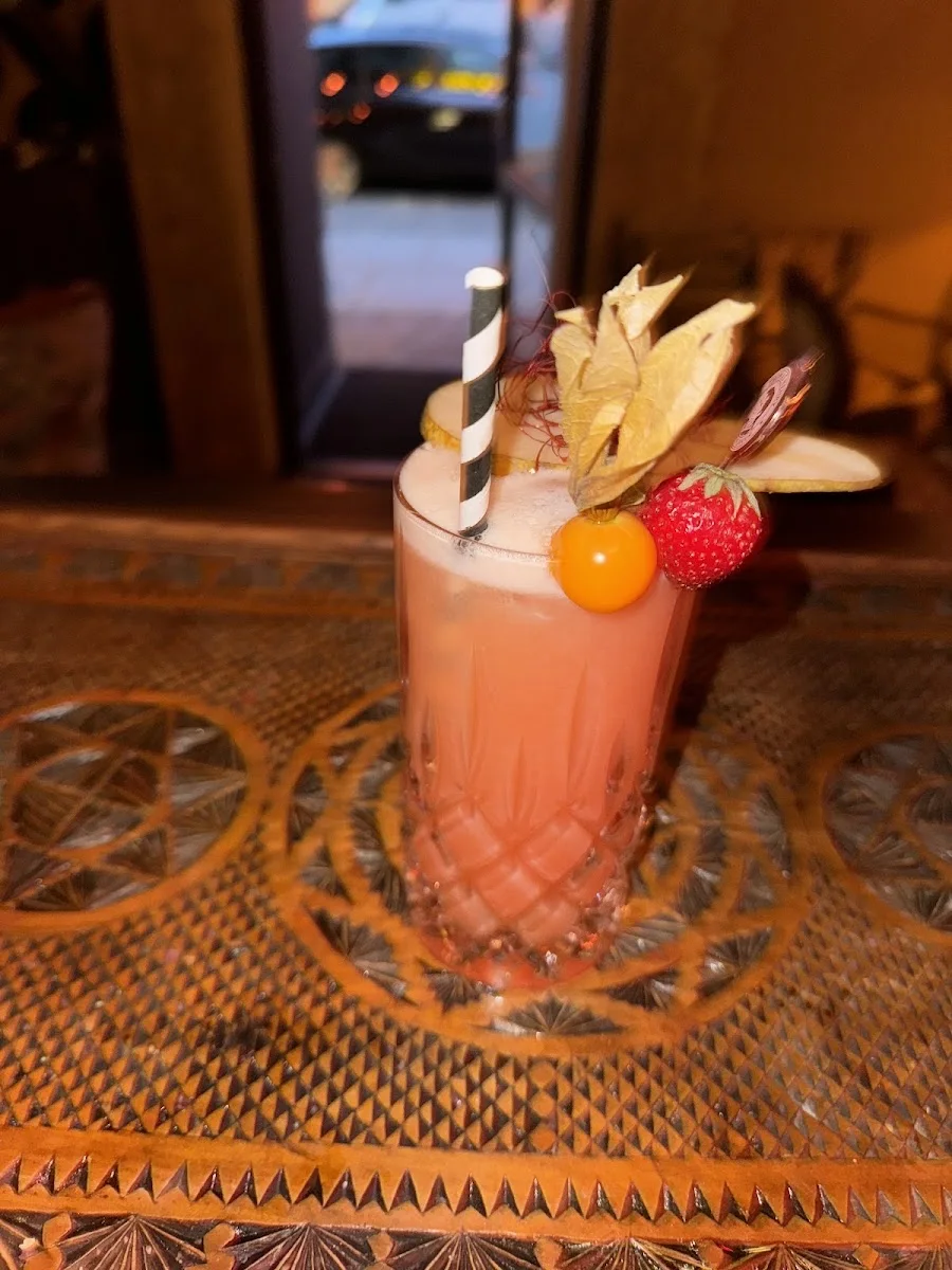 Honigdachs Bar – Mai Tai in Berlin