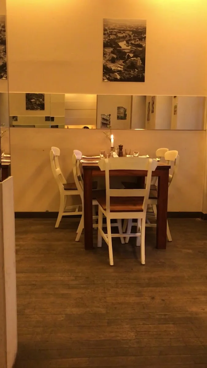 Restorani Tbilisi – Atmosphäre in Berlin