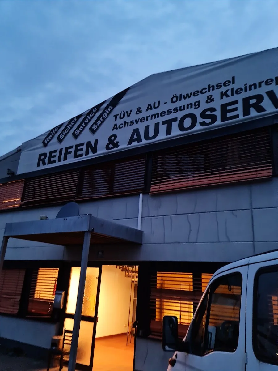 KFZ-Meisterbetrieb SARGIN – Außenbereich in Garching bei München, Bayern
