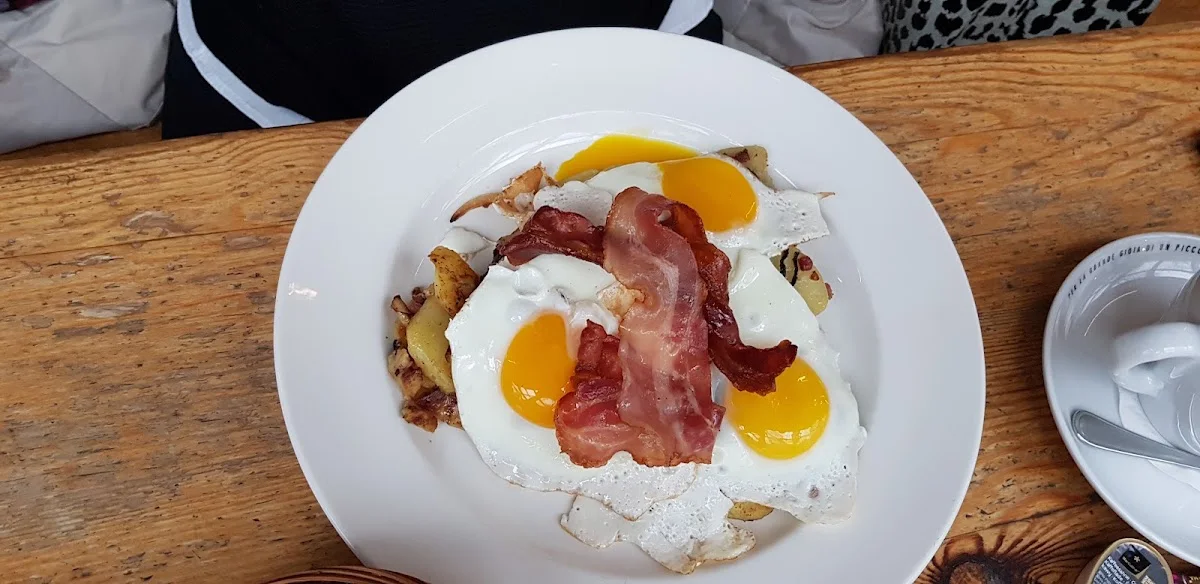 Hoppegarten – Huevos Rotos in Berlin