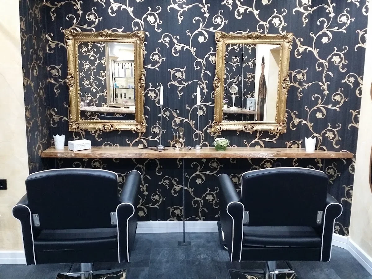 Carinas Haarhütte-Tattoohütte by Dirk Woznitza – Profilfoto in Halberstadt, Sachsen-Anhalt