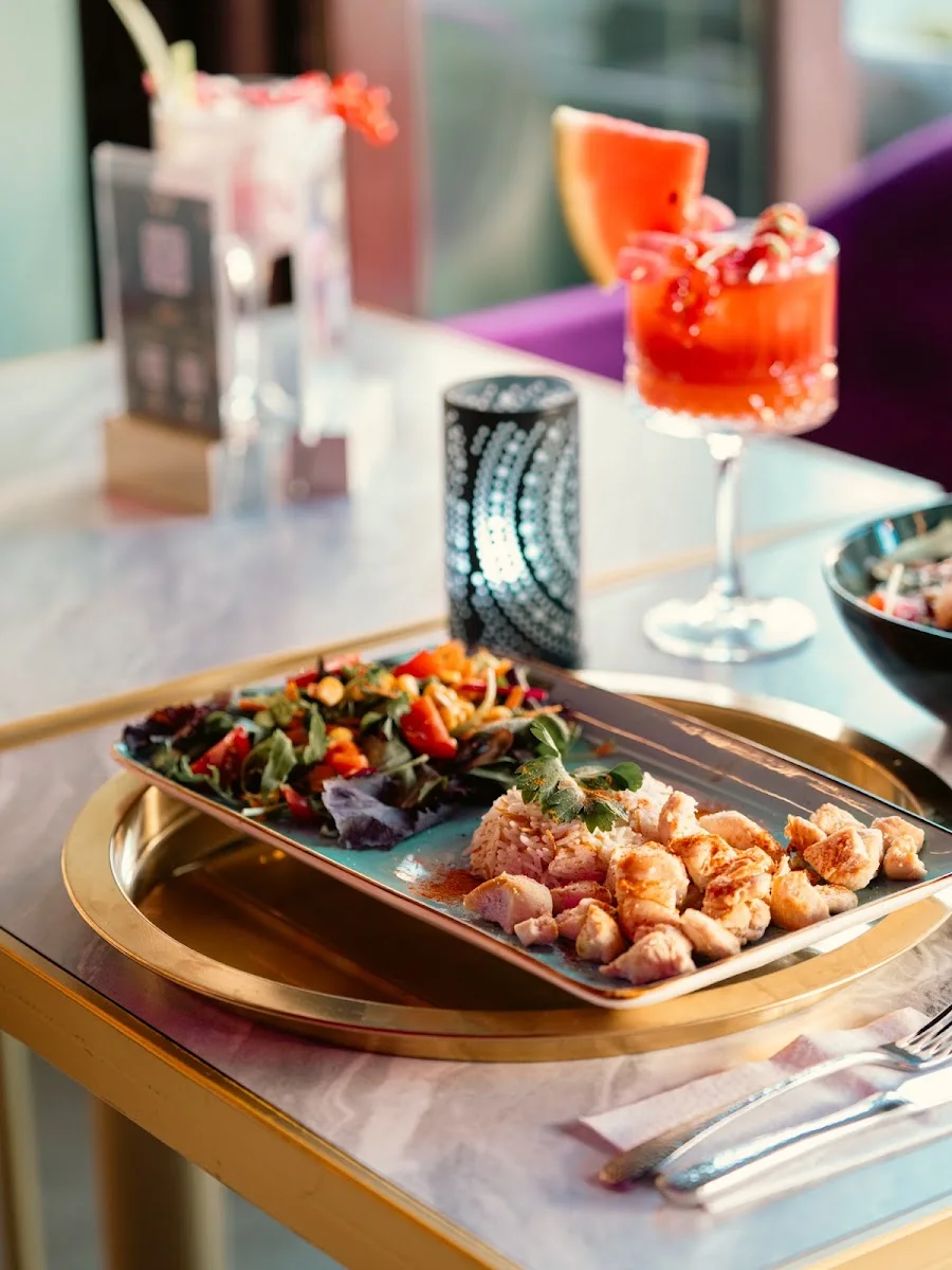 White Lounge Shisha Bar Restaurants Berlin Kreuzberg Schöneberg – Essen und Trinken in Berlin