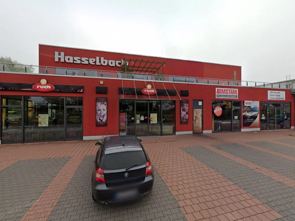 (mannamia) Feinbäckerei Ruch GmbH (im Holzland Hasselbach) – Street View & 360°-Fotos in Rosdorf, Niedersachsen