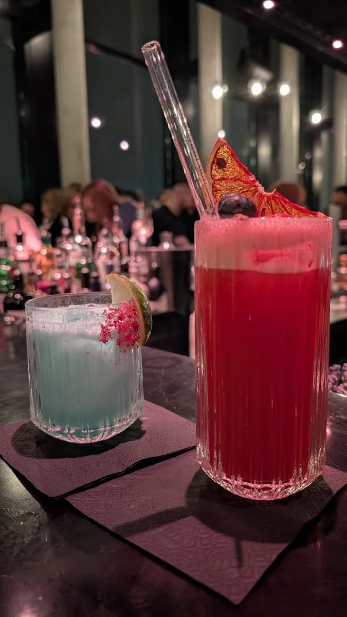 Skyline Bar 20up – Saft in Hamburg