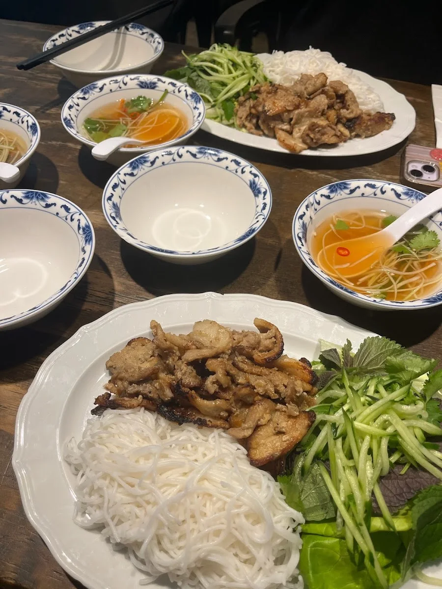 Madame Ngo une Brasserie Hanoi – Bún cha in Berlin