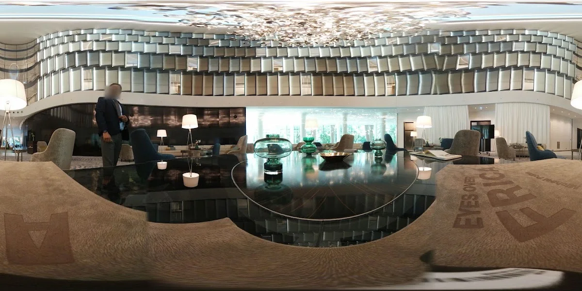 Fontenay Bar – Street View & 360°-Fotos in Hamburg