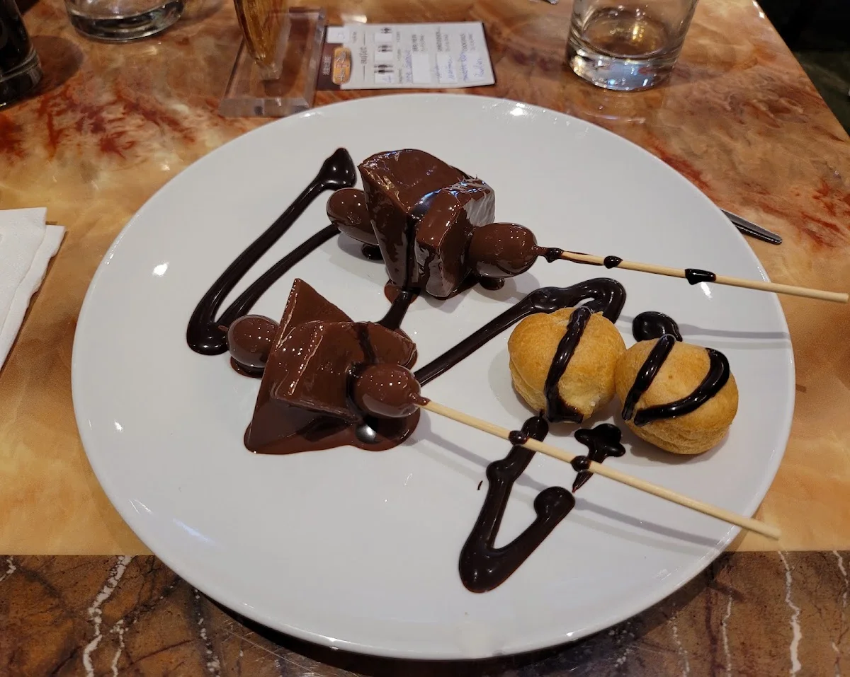 Restaurant Asien Palast – Schokolade in Unterschleißheim, Bayern