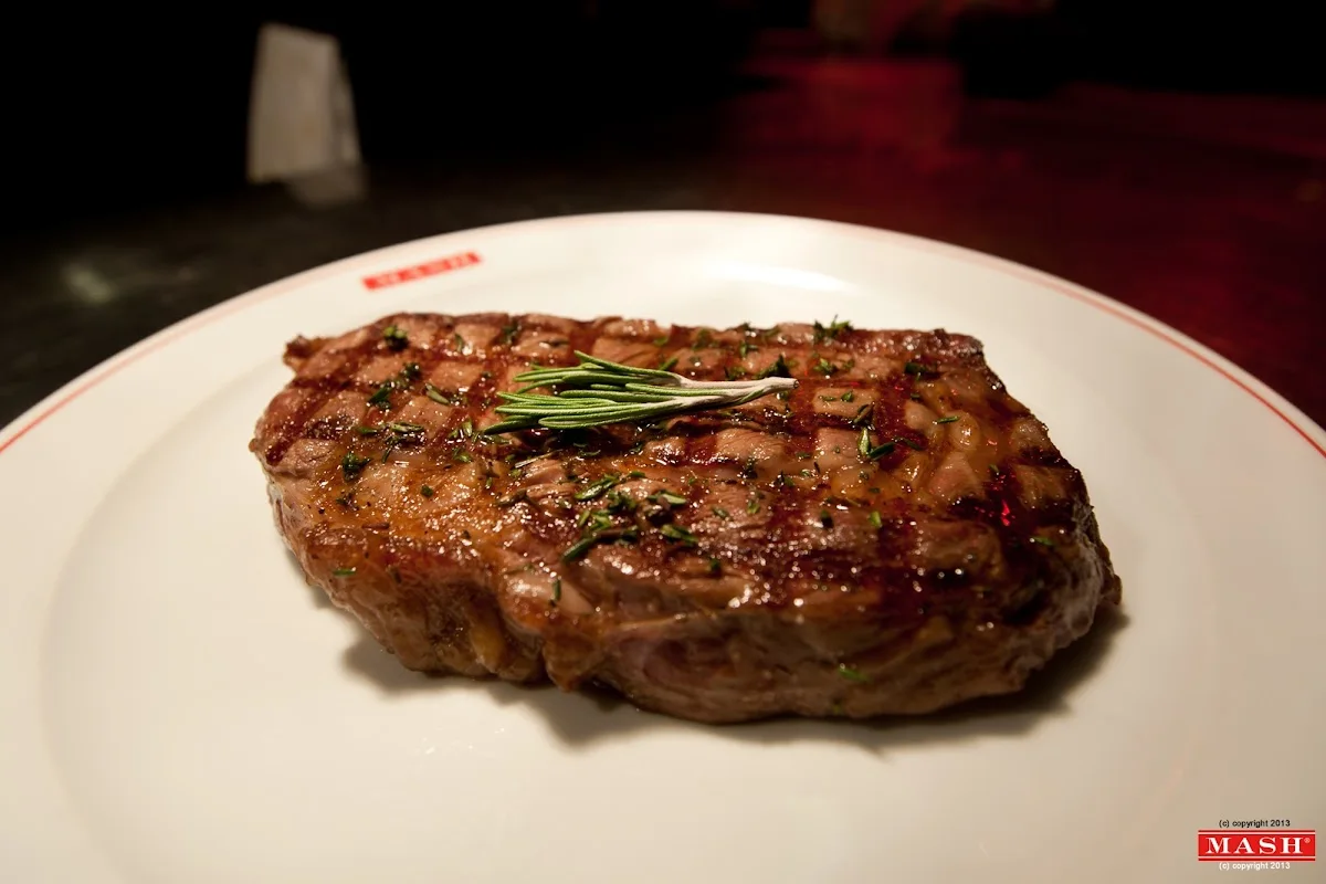 Steakhouse Hamburg MASH – Essen und Trinken in Hamburg