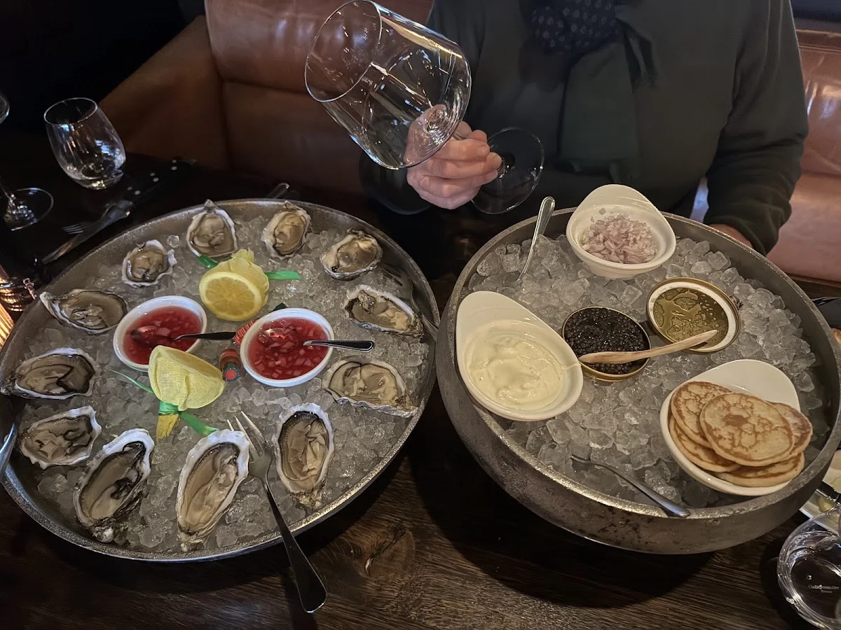 Steakhouse Hamburg MASH – Austern in Hamburg