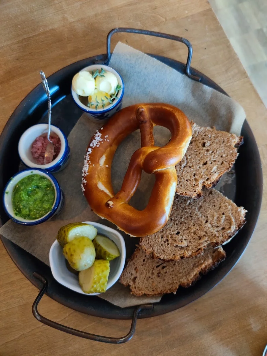 Kurhaus Korsakow – Brezel in Berlin