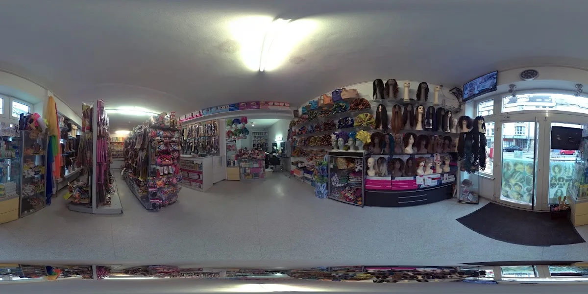 Afro American Hair, Cosmetic Shop & Money Transfer Services – Street View & 360°-Fotos in Augsburg, Bayern