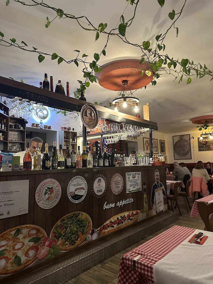 Zeus Pizza & Pide – Pizza in Berlin