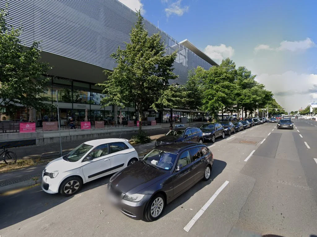 MINI Berlin Kaiserdamm – Street View & 360°-Fotos in Berlin