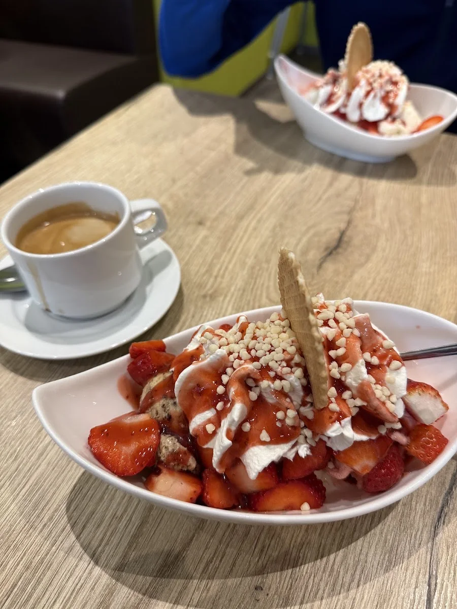 Eishaus Zeuthen – Essen und Trinken in Zeuthen, Brandenburg