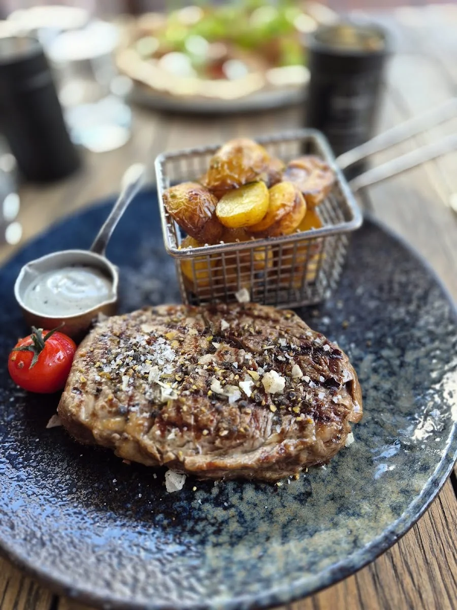 PULVERMÜHLE Restaurant & Eventlocation – Steak in Hamburg