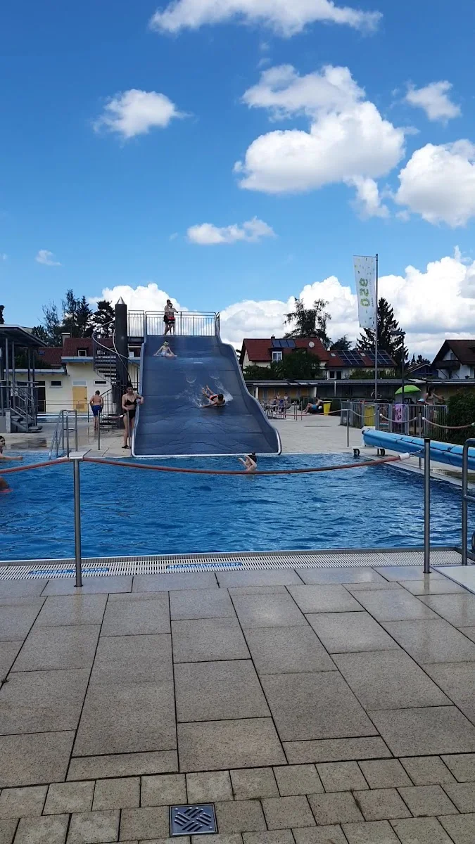 Freibad Haar – Schwimmbecken in Haar, Bayern