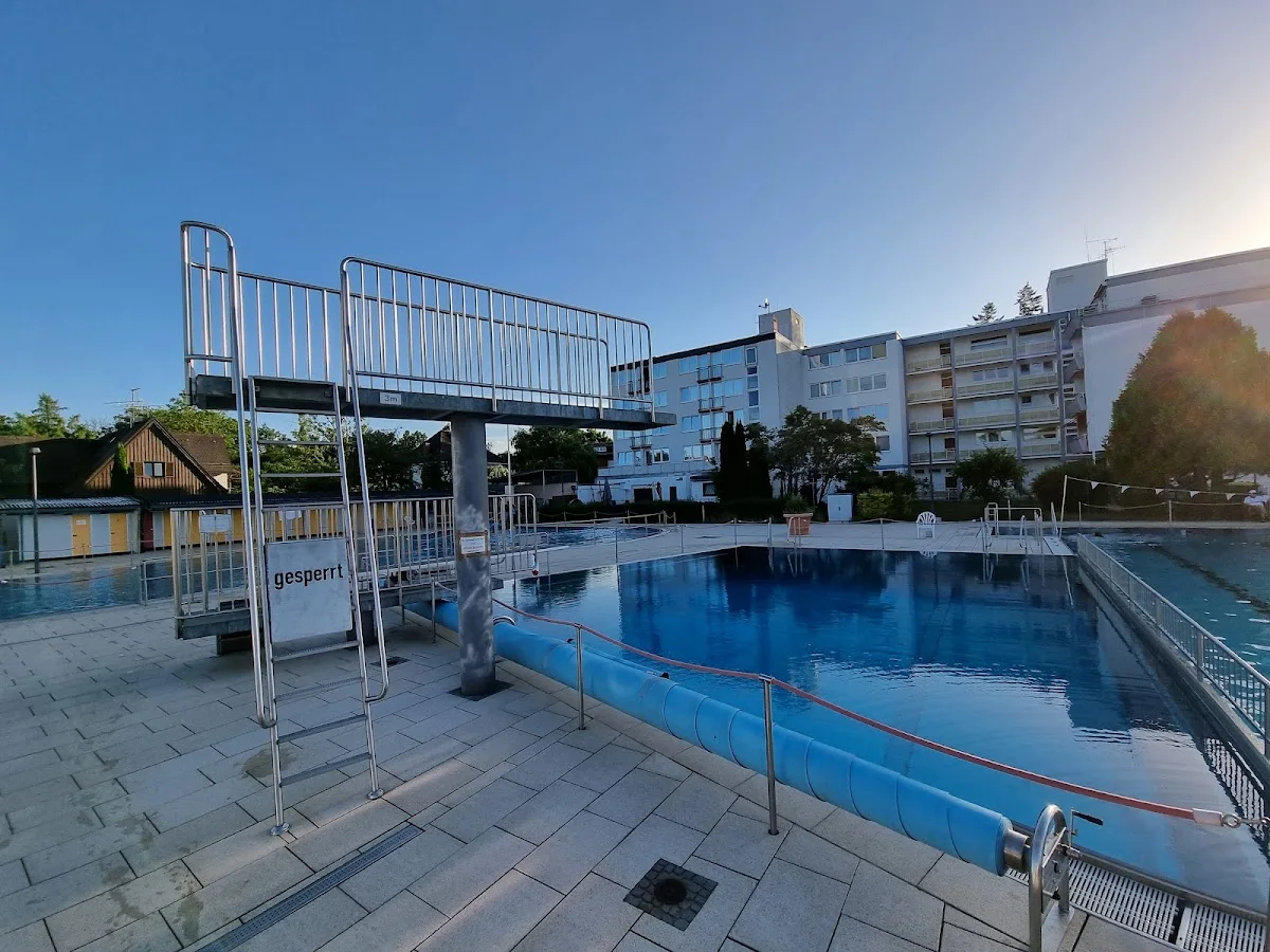 Freibad Haar – Besucherfoto von Fox Redfield in Haar, Bayern